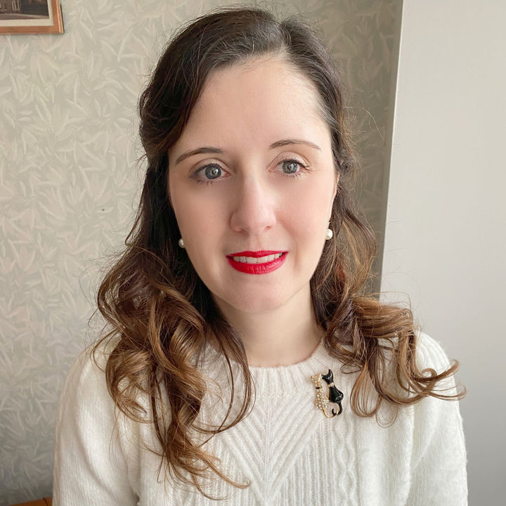 Cat Brooch Vintage Black Brooch Gold