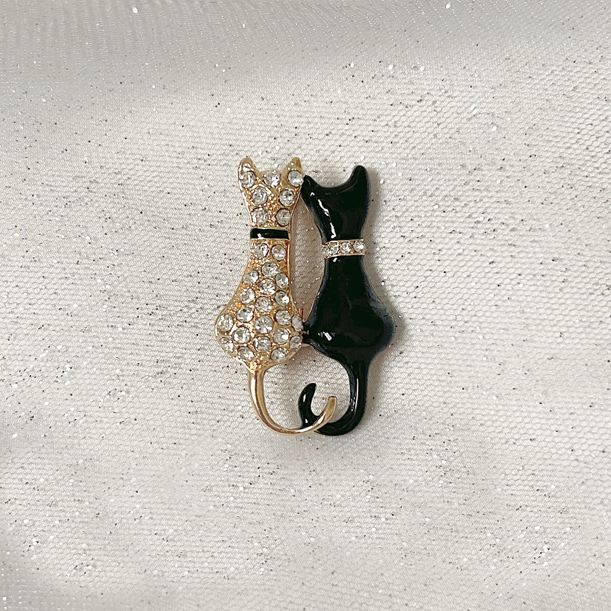 Black brooch store pin