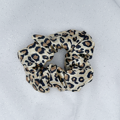 Silk Scrunchie in Leopard Print Mulberry Silk gift