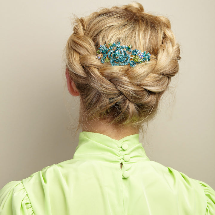 flower hair clip in blue
