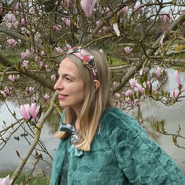 Wedding Guest Hair Accessories Our Top 5 QueenMee Accessories