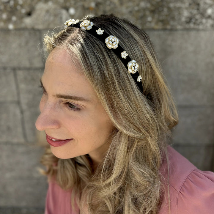 Black Thin Pearl Flower Headband, Delicate Black Headband With Pearls And Flowers, Elegant Floral Hair Accessory, Slim Pearl Hairband For Women, Vintage Inspired Black Headpiece
