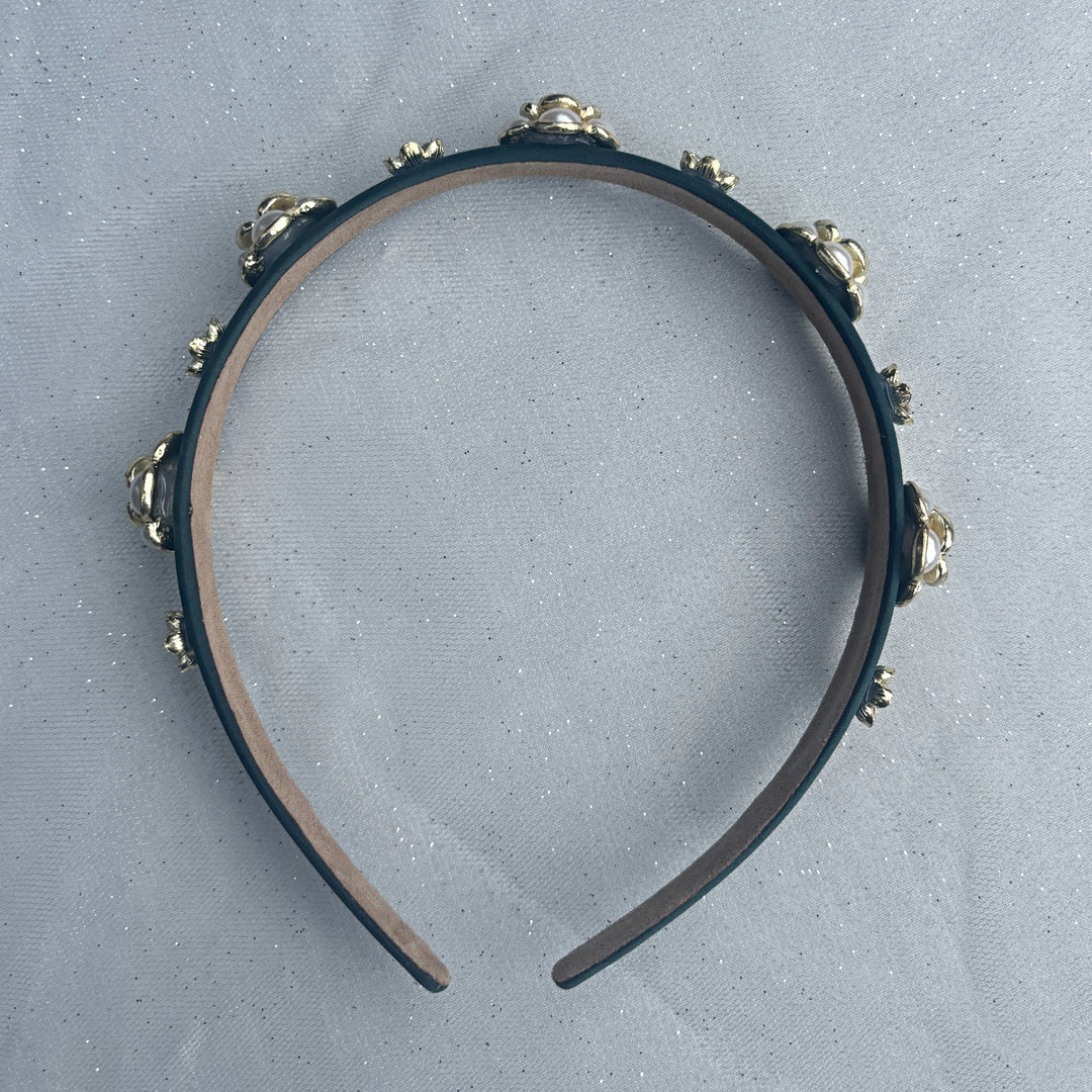 Dark Green Pearl Flower Slim Headband, Dark Green Pearl Headband, Pearl Slim Headband, Pearl Flower Headband, Statement Pearl Headband, Dark Green Thin Headband, Slim Pearl Headband