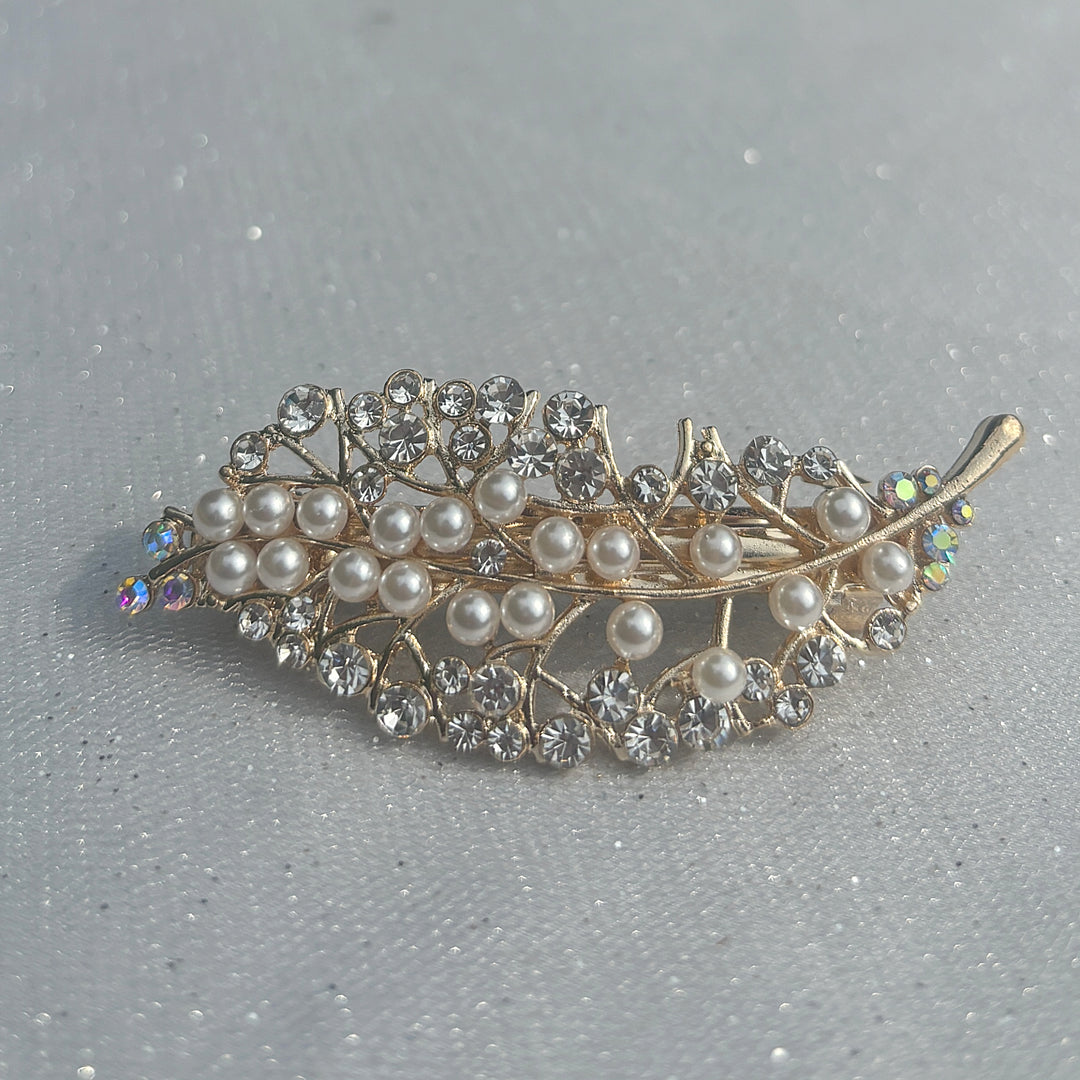 Gold Pearl Hair Clip Small, Elegant Hair Accessory With Pearls And Crystals, Dainty Gold Bridal Hair Clip, Vintage Inspired Pearl Hair Slide, Sparkly Gold Hair Decoration
