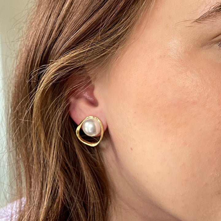 Pearl Clip On Earrings Gold