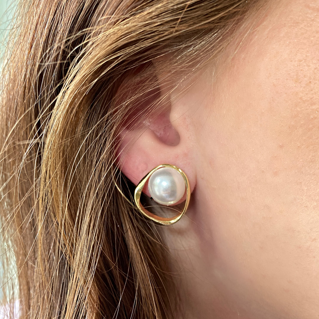 Pearl Clip On Earrings Gold