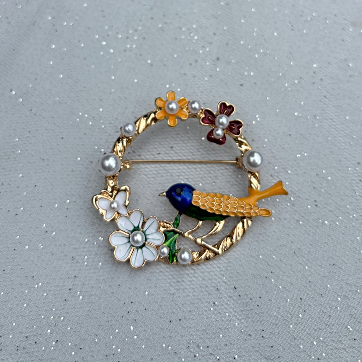 Vintage Brooch with Bird in Enamel