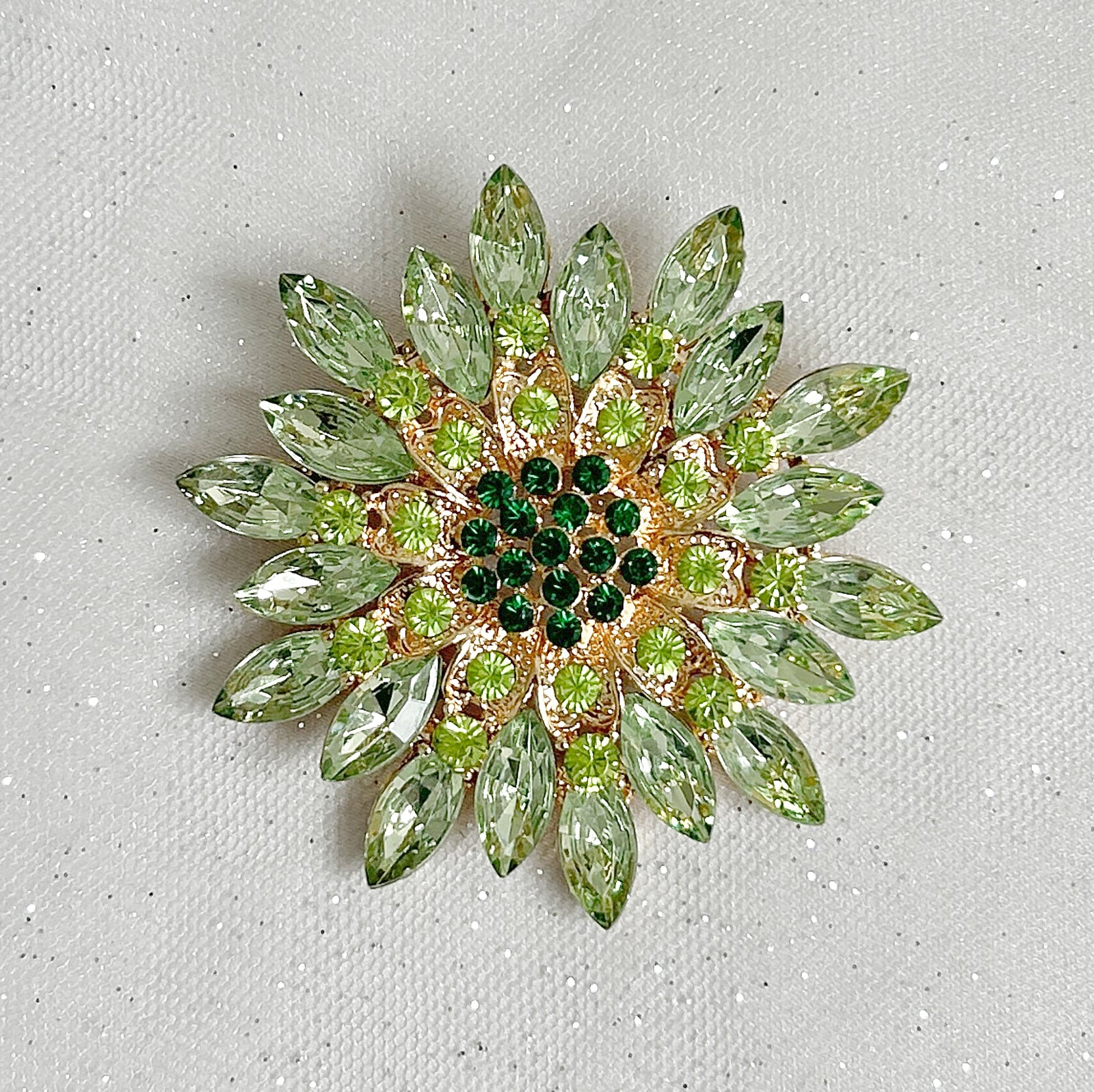 vintage brooch large with crystal, green statement brooch, elegant green crystal embellished pin, decorative vintage inspired jewellery, classic green crystal brooch, feminine statement accessory, gift for her, luxury vintage brooch
