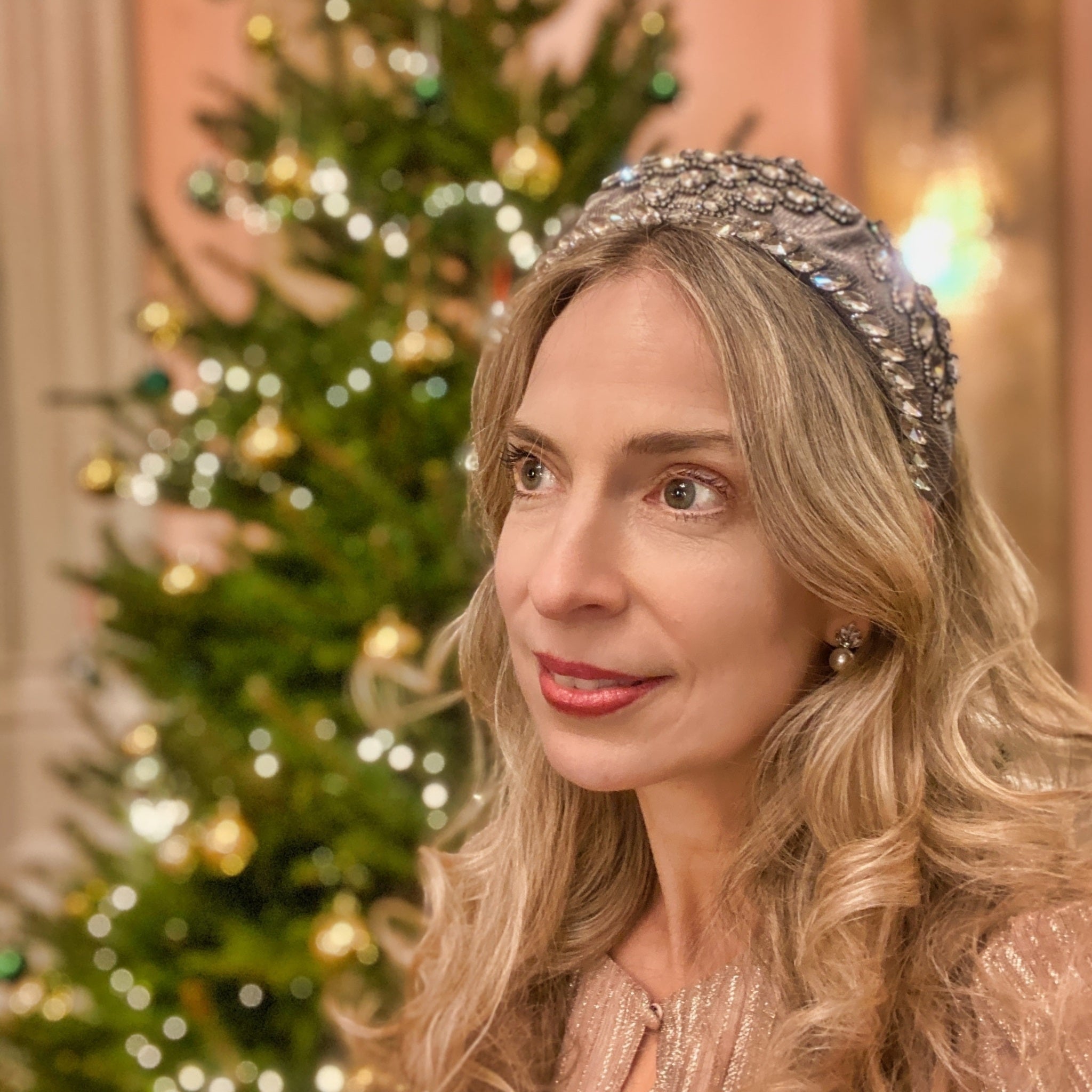 races crown headpiece