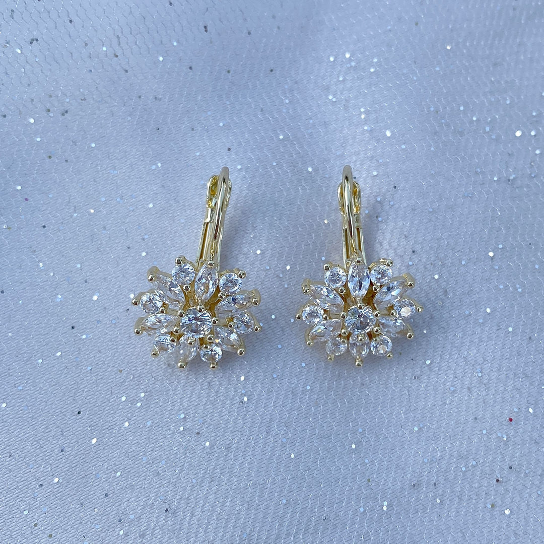 Diamante earrings floral earrings gold Vintage Queen