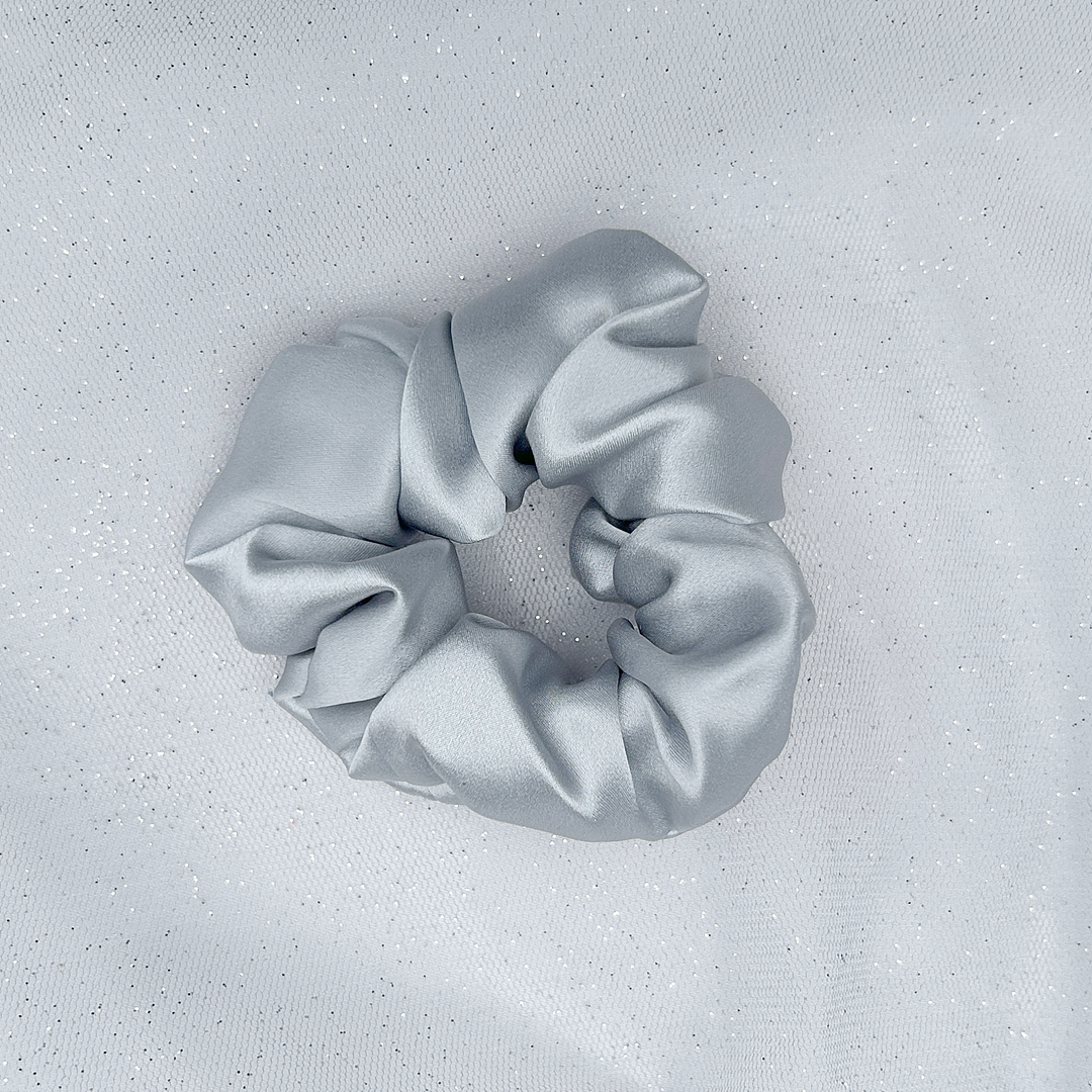 Silk Scrunchie in Silver Mulberry Silk gift