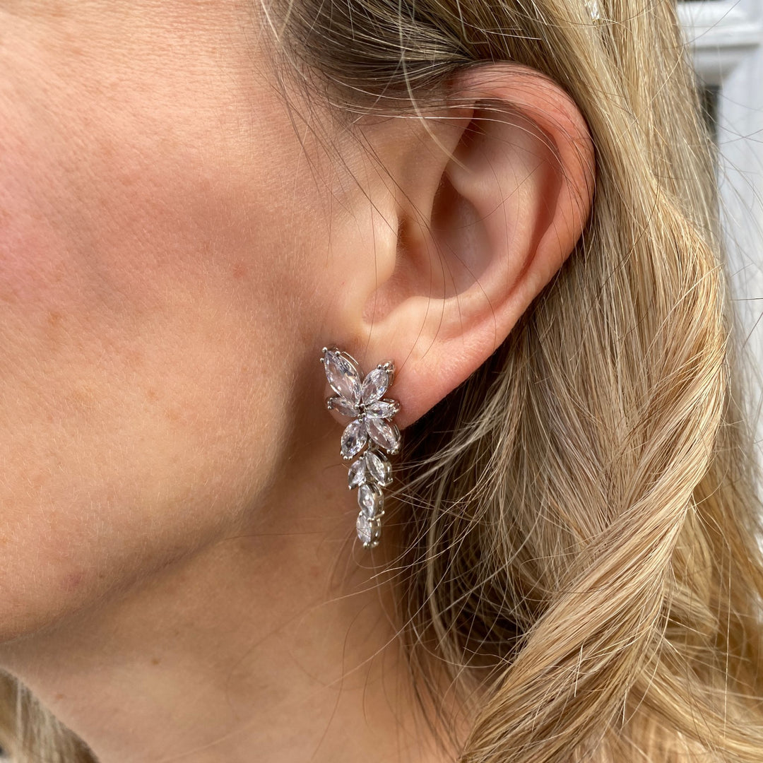drop earrings vintage inspired floral silver