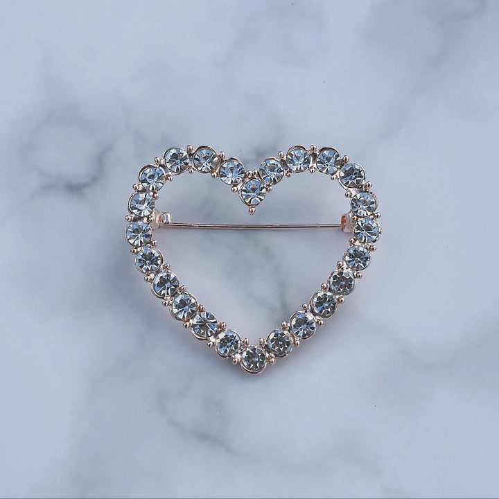 heart brooch with crystal in rose gold