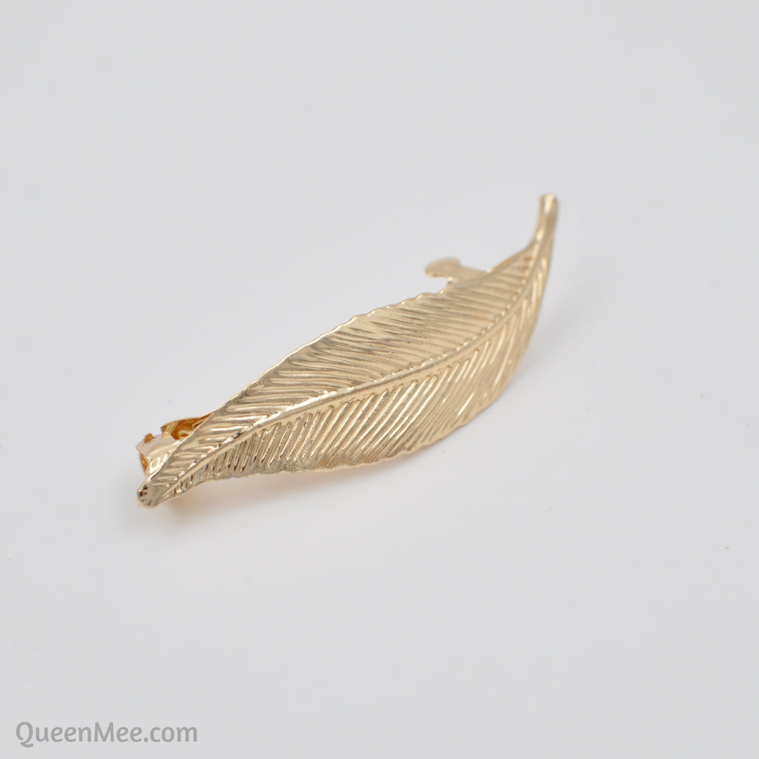 leaf hair clip in gold clasp