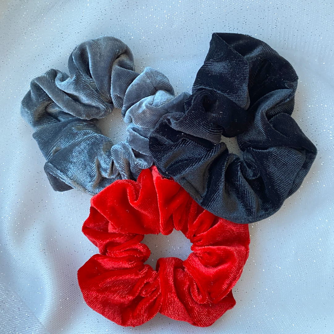 scrunchies velvet in red gift set