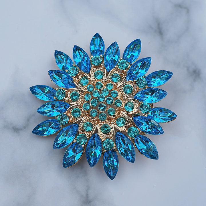 vintage brooch large in crystal blue