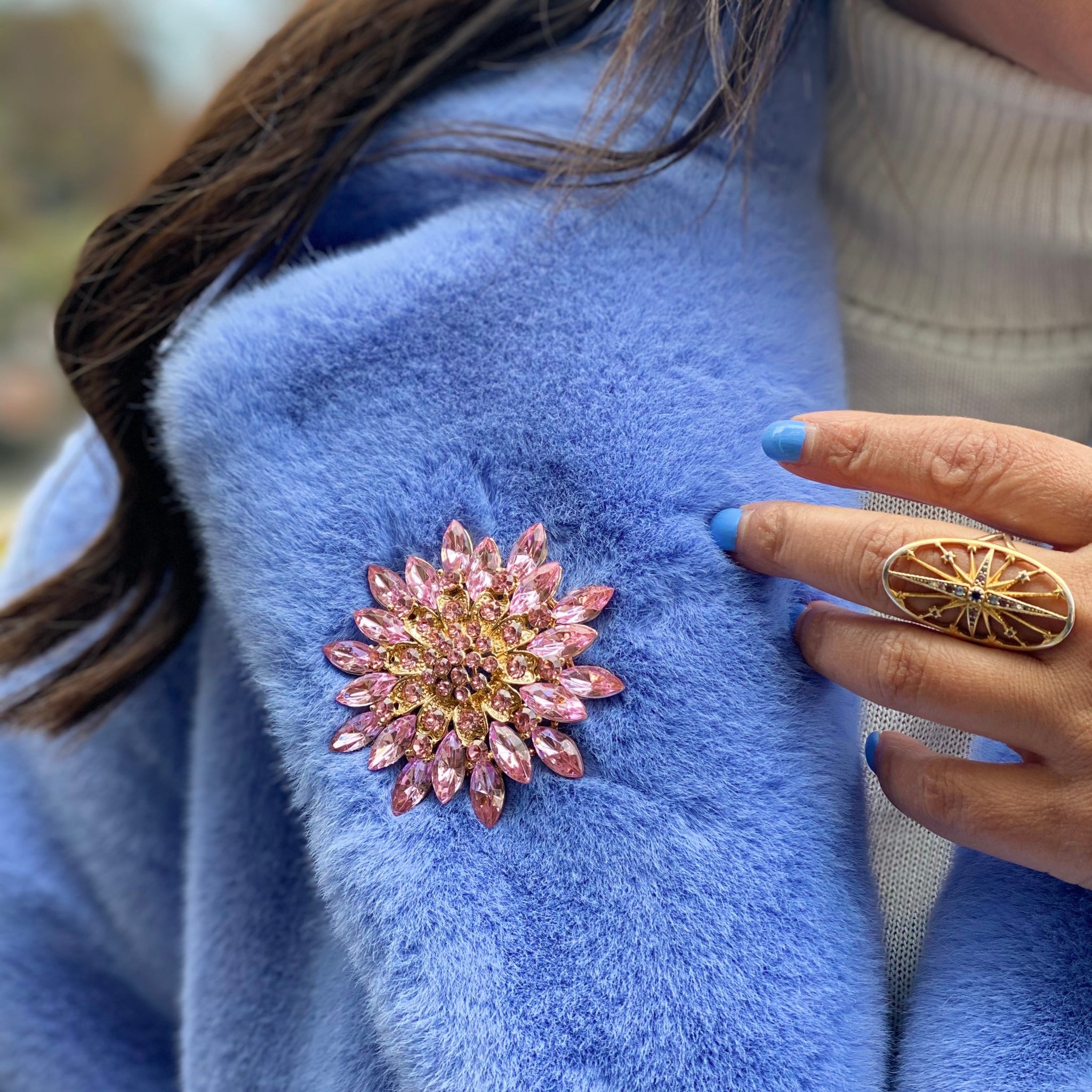Classic brooch sales